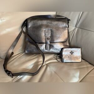 Patricia Nash Metallic Mili Crossbody Bag and Coin Purse set.